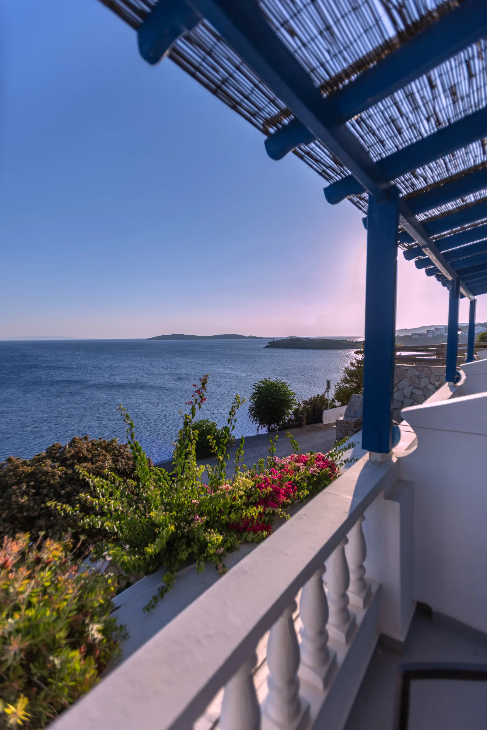 Βεράντα με θέα στο Αιγαίο σε Standard Studio του Marisini Sea View